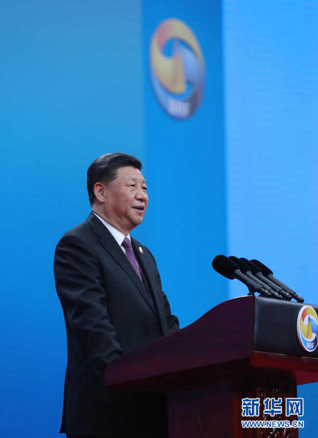 (FCR) Xi Jinping met l'accent sur des infrastructures durables et de haute qualité dans le cadre de l'ICR
