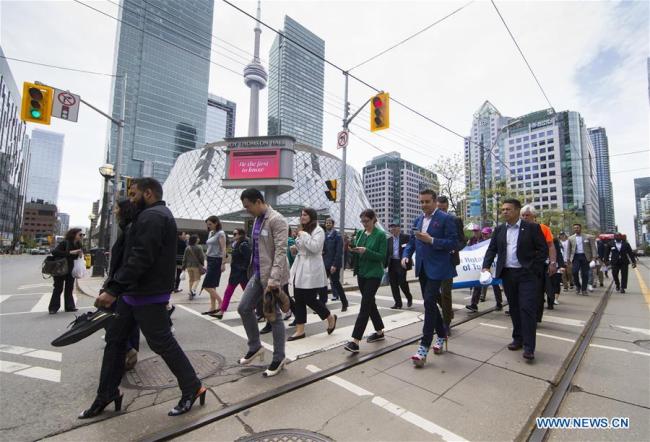  Canada : Walk a Mile in Her Shoes à Toronto 