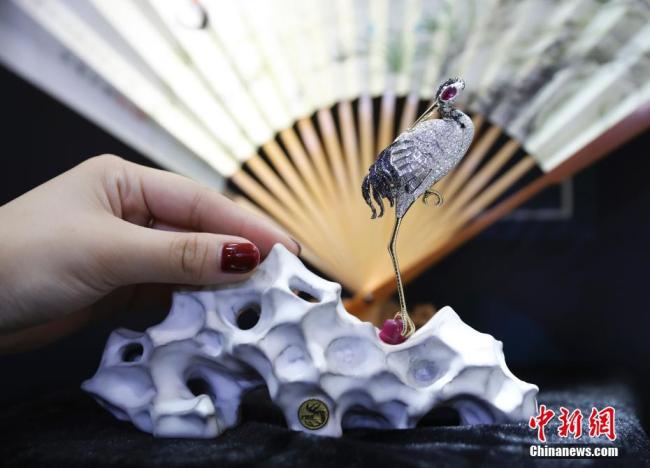 Début de l’Exposition internationale des bijoux de Chine 2019 à Beijing