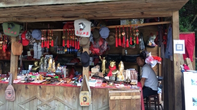 Turismo vermelho de Jinggangshan beneficia as pessoas locais