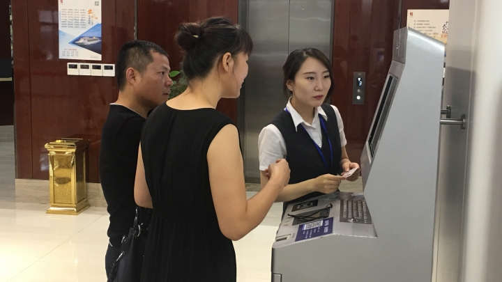 Novos serviços nas fronteiras de Nanjing facilitam viagens aos chineses