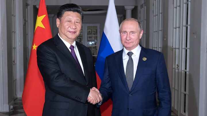 Xi Jinping se reúne com Vladimir Putin