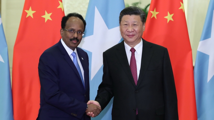Xi Jinping recebe presidente da Somália no Grande Palácio do Povo