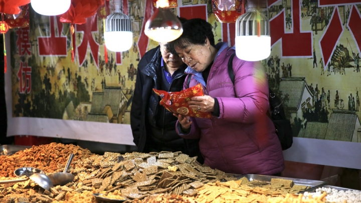 Chineses preparam-se para acolher Ano Novo chinês