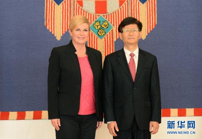 Президент и премьер-министр Хорватии встретились с Мэн Цзяньчжу