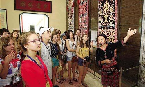 Беседа об отношении у китайцев к музеям