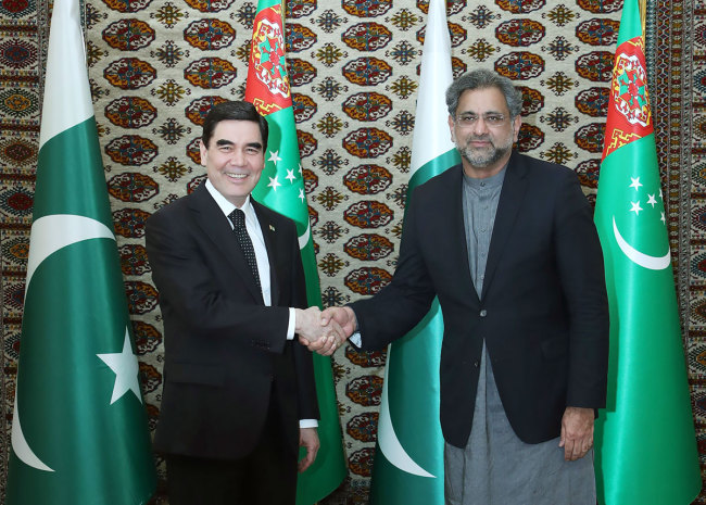 Состоялись переговоры между Президентом Туркменистана и Премьер-министром Пакистана