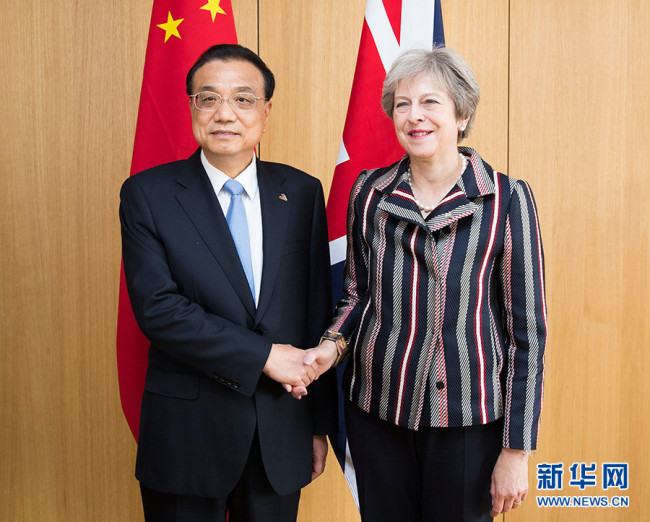 Ли Кэцян встретился в премьер-министром Великобритании Т.Мэй