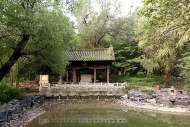 История о древней пекинской речной системе – источник Байфуцюань (2)