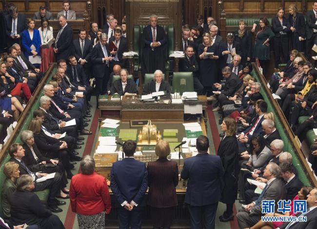 Палата общин британского парламента требует поправок к соглашению о Brexit