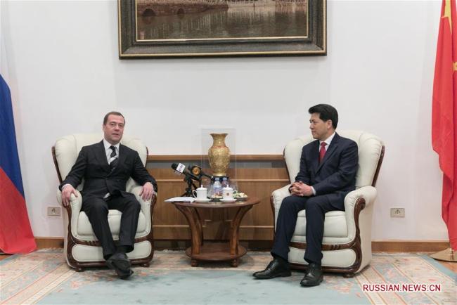 Д. Медведев посетил посольство КНР и поздравил китайский народ с Новым годом по лунному календарю