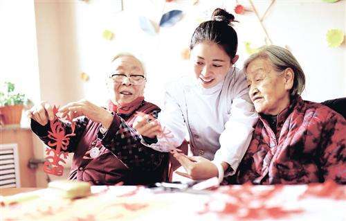 Китай вводит систему рейтинга домов престарелых 