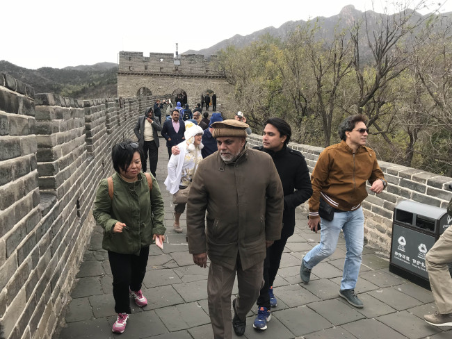 پاکستانی میڈیا وفد کا دیوار چین کا سفر