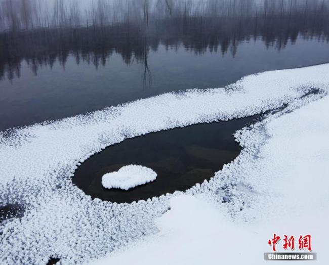 منفی چالیس ڈگری سینٹی گریڈ پربھی منجمد نہ ہونے والا چین کے انرمنگولیا میں واقع دریا