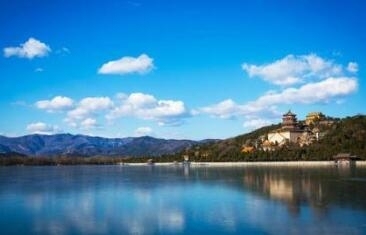 چین میں "نیلے آسمان" کے تحفظ کا تین سالہ منصوبہ 