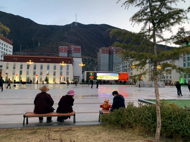 چین کے تبت خود اختیار علاقے کے شہر چھانگ دو کی ترقی