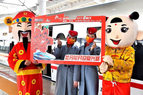 افتتاح خط جدید راه آهن پرسرعت در شرق چینا