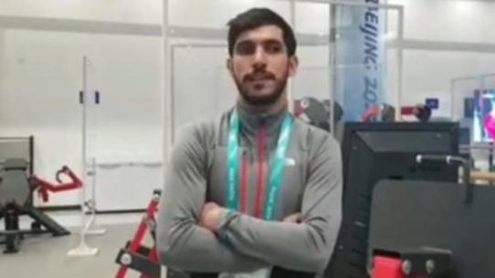ورزشکار کاروان ایرانی: در پارالمپیک زمستانی تمام ملت ها و کشورها مثل دوست در کنار هم به رقابت می پردازندا