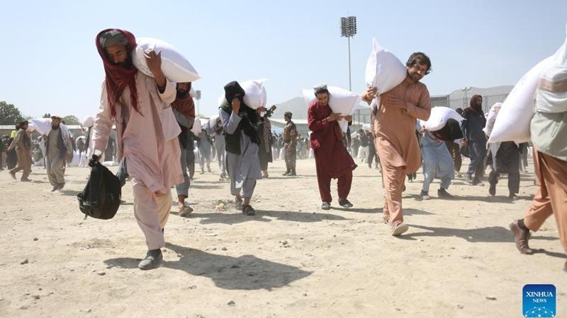 محموله جدید کمک‌های غذایی چین در افغانستان توزیع شد