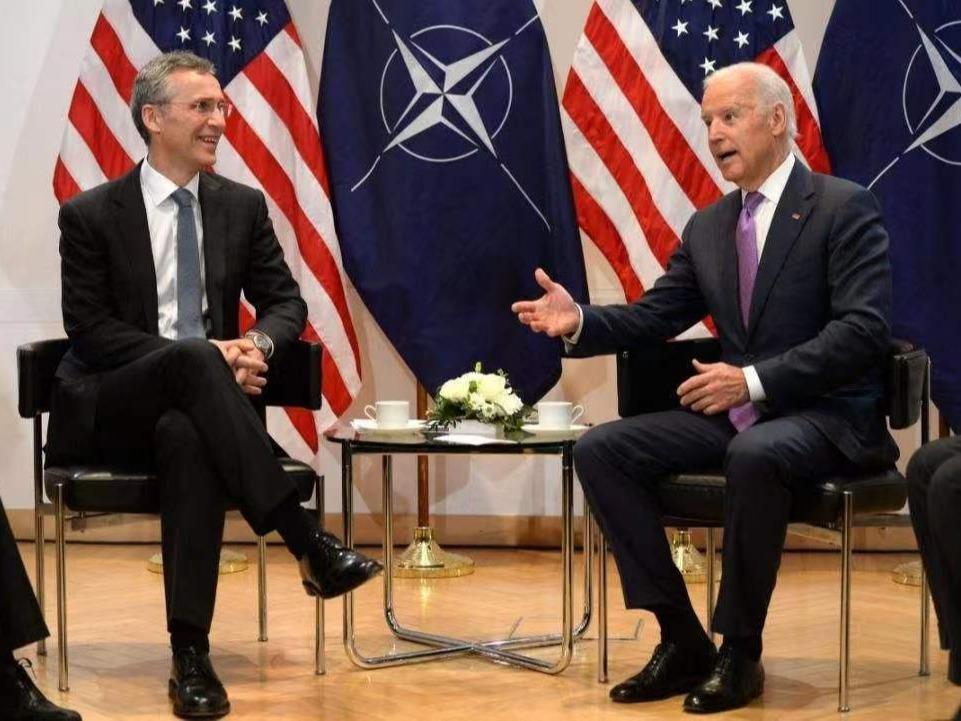 NATO Panjangkan Tangan ke Asia Pasifik