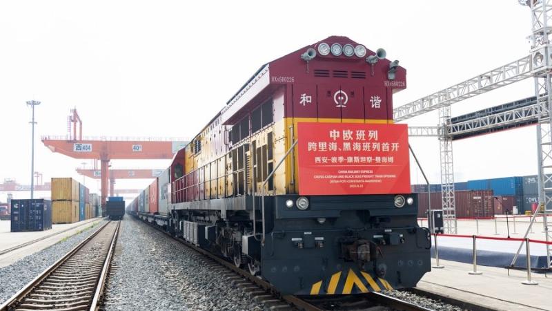 شی‌آن چین خدمات قطار باری جدیدی به سمت اروپا راه اندازی کردا