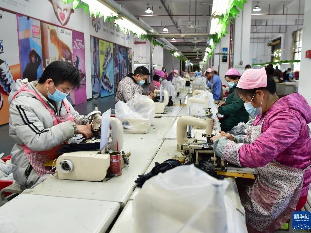 Penaiktarafan Industri Pembuatan Kasut di Putian