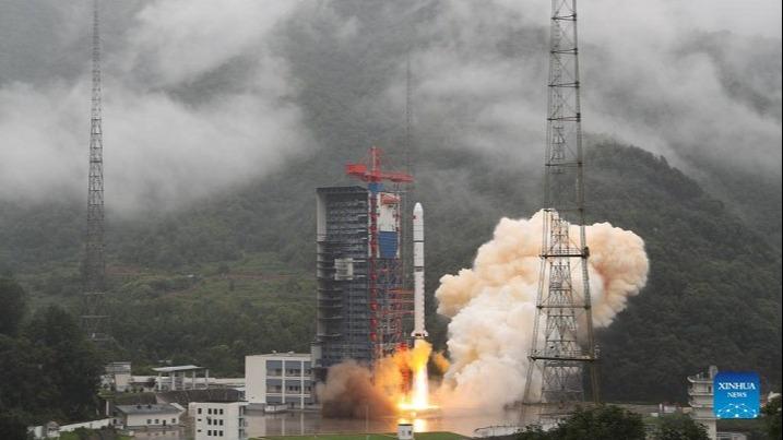 چین همزمان چندین ماهواره جدید به فضا پرتاب کردا