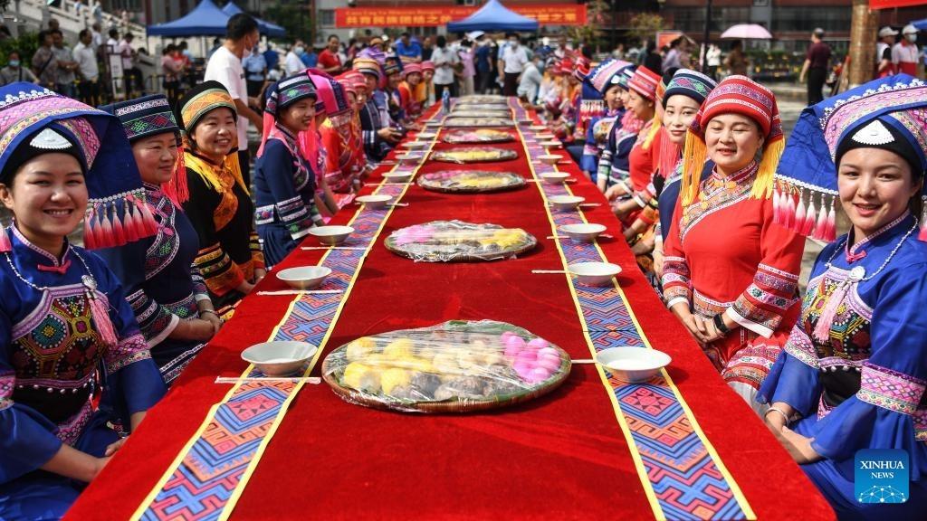 برگزاری جشنواره سنتی قوم «یائو» در جنوب چین + تصاویرا