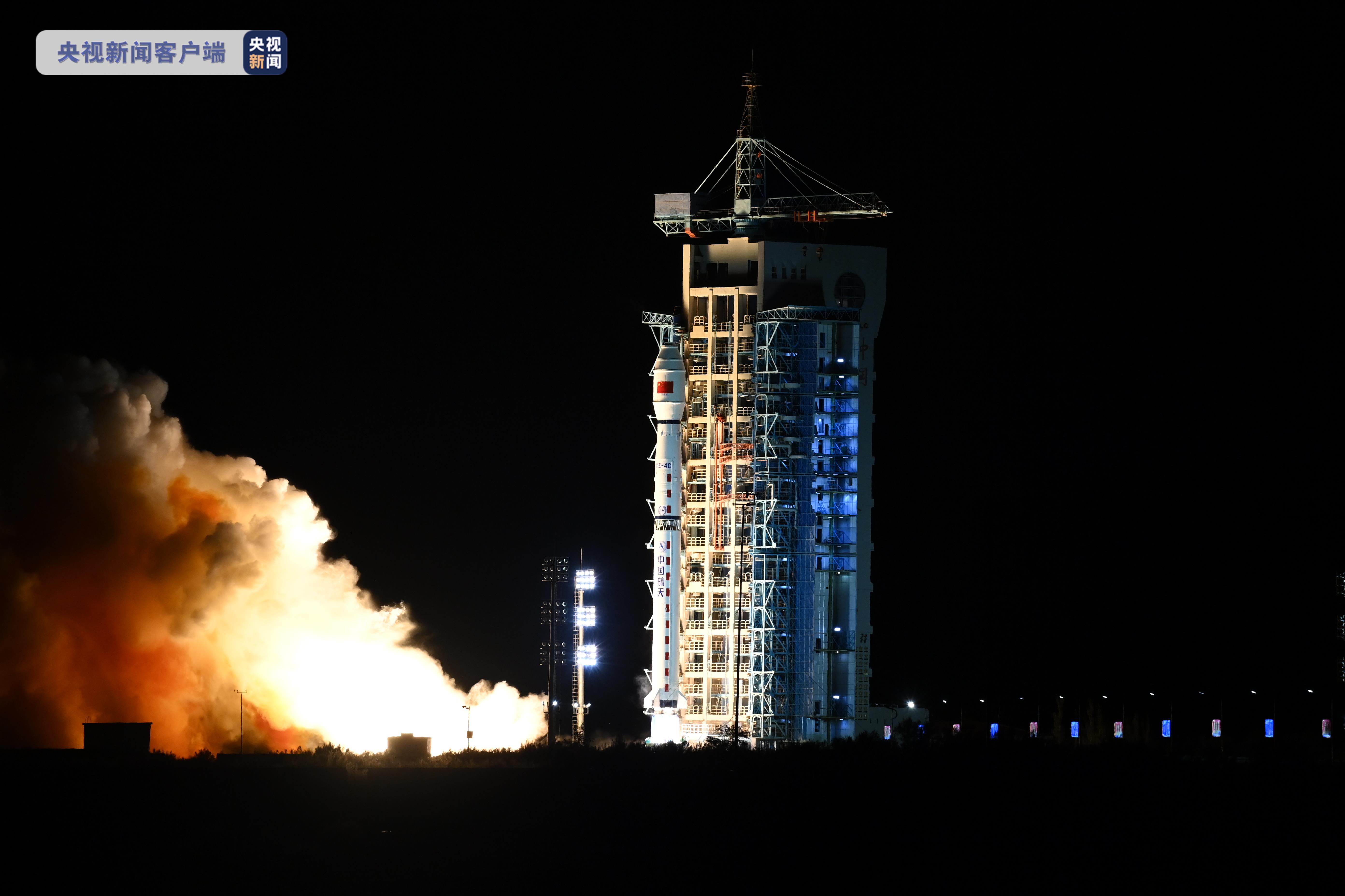 پرتاب موفقیت آمیز ماهواره با وضوح بالای 12-03 چین به فضاا