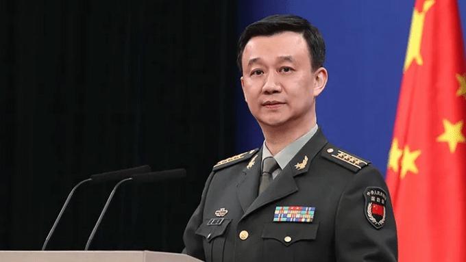 سخنگوی وزارت دفاع چین: لغو سه مبادله بین دو ارتش چین و ایالات متحده از سوی چین منطقی و مناسب استا