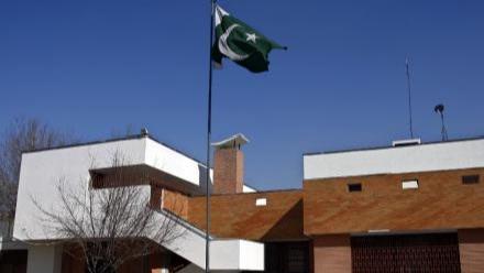 داعش مسئولیت حمله به سفارت پاکستان در کابل را برعهده گرفتا