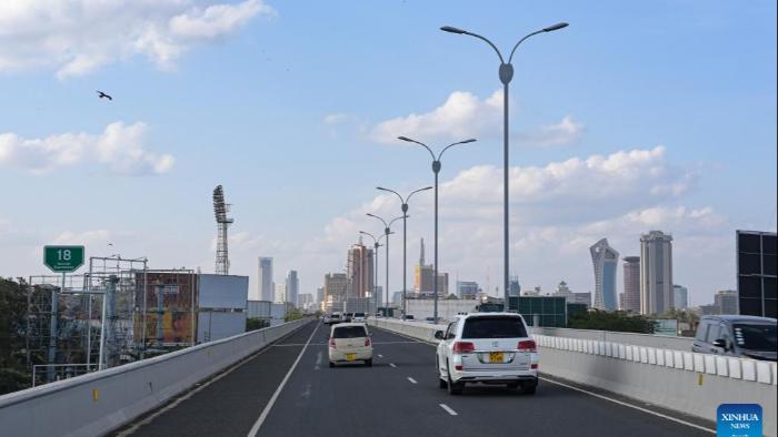 عبور روزانه 50 هزار خودرو از بزرگراه ساختِ چین در پایتخت کنیاا