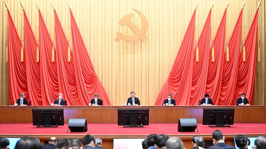 Xi Jinping wygłosił ważne przemówienie podkreślając konieczność dalszej promocji kompleksowego i ścisłego zarządzania partią oraz wdrożenia decyzji i ustaleń XX Zjazdu KPCh