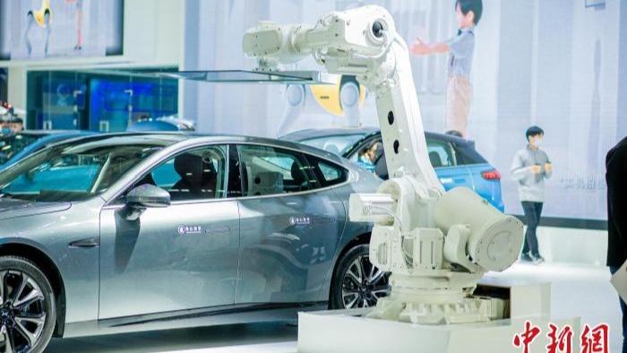 افزایش تقاضا برای خودروهای الکتریکی باتری دار در چین