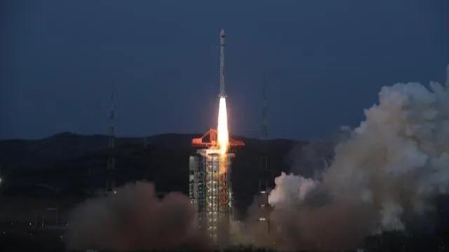 چین ماهواره های دوقلوی تیانهویی-6 را با موفقیت پرتاب کردا