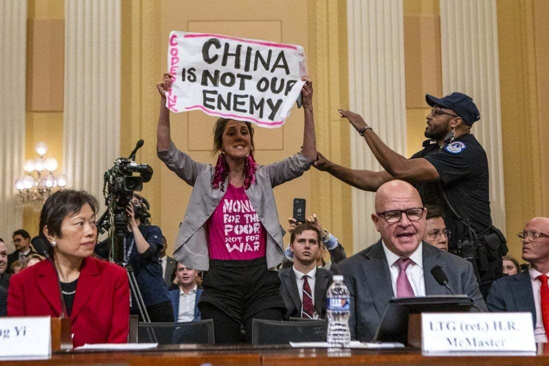 'चीन हाम्रो शत्रु होइन'