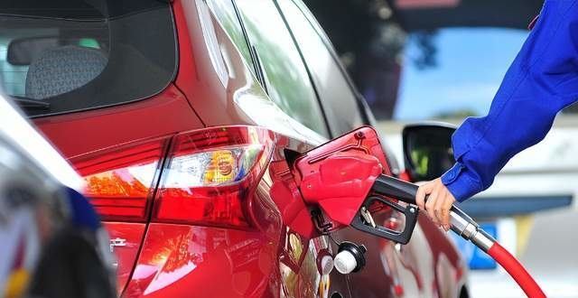 چین قیمت خرده فروشی بنزین و گازوئیل را کاهش می‌دهدا