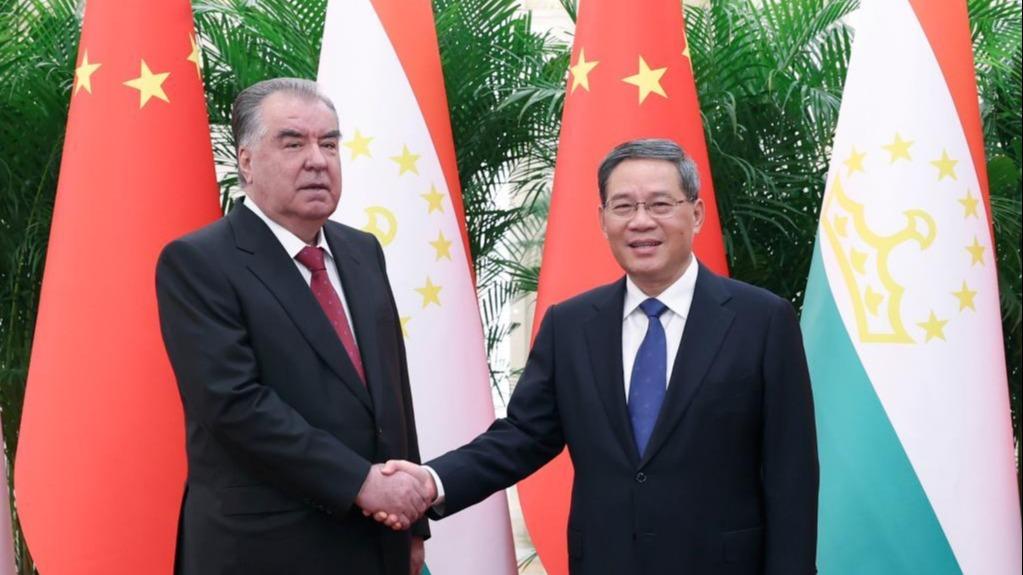 ملاقات نخست وزیر چین با رئیس جمهور تاجیکستانا
