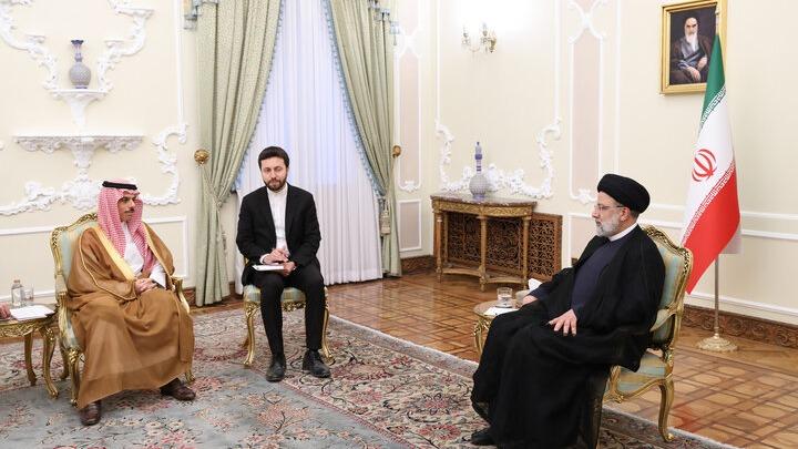 دیدار رئیس جمهور ایران با وزیر خارجه عربستان سعودیا