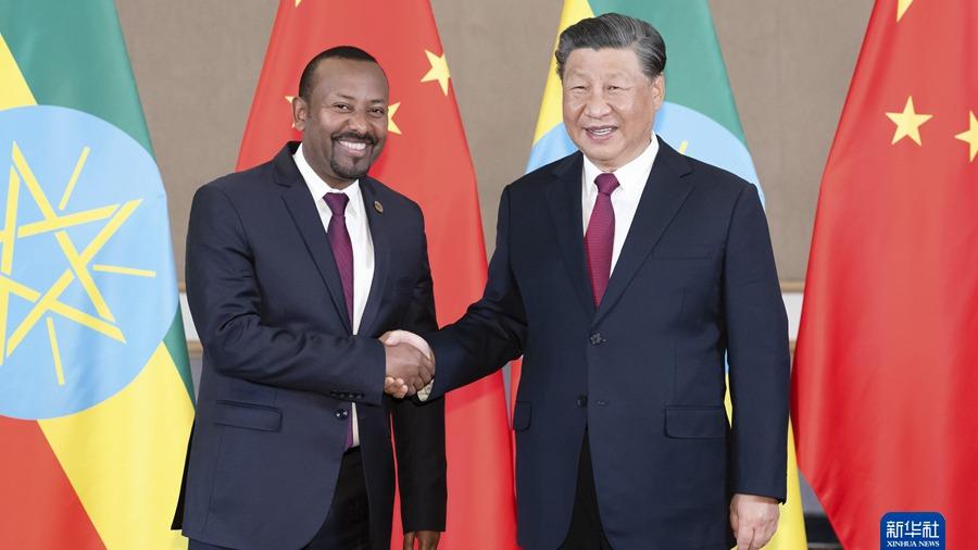 सी चिनफिङ र इथियोपियाका प्रधानमन्त्री अबीबीच भेटघाट