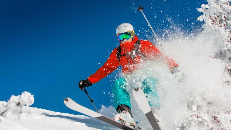 رونق روزافزون ورزش اسکی در سراسر چین حتی در مناطقی که برف نمی‌بارد!ا