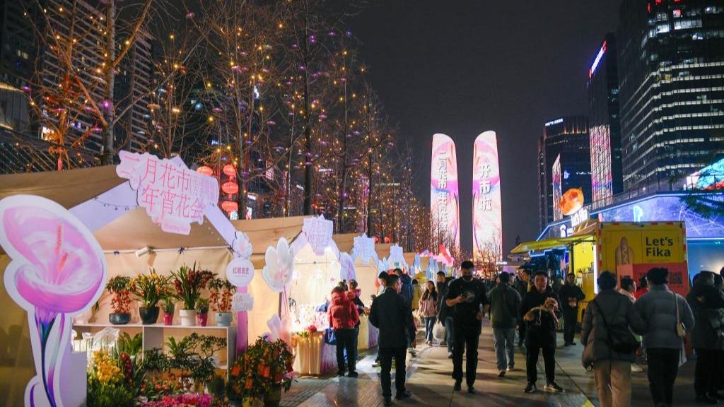 برگزاری نمایشگاه‌های گل در «چنگ‌دو» به مناسب سال نوی چینی + تصاویرا