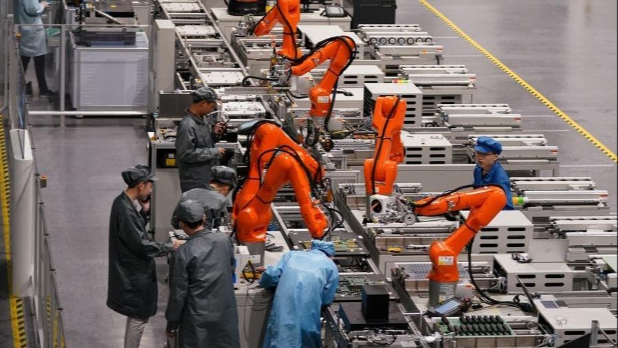 تأکید رئیس جمهور شی جین پینگ بر بهبود سیستم شرکت‌های مدرن با ویژگی‌های چینیا