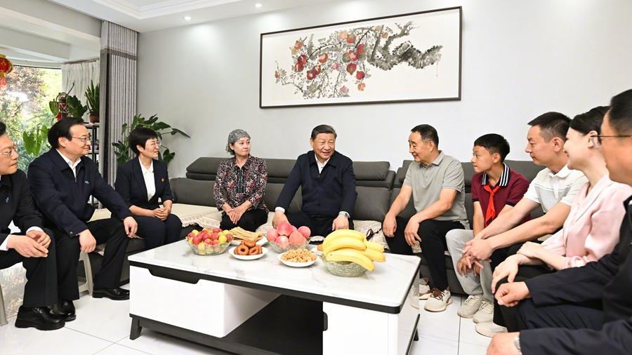 تأکید شی جین پینگ بر اهمیت وحدت قومی هنگام بازدید از «نینگ شیا»