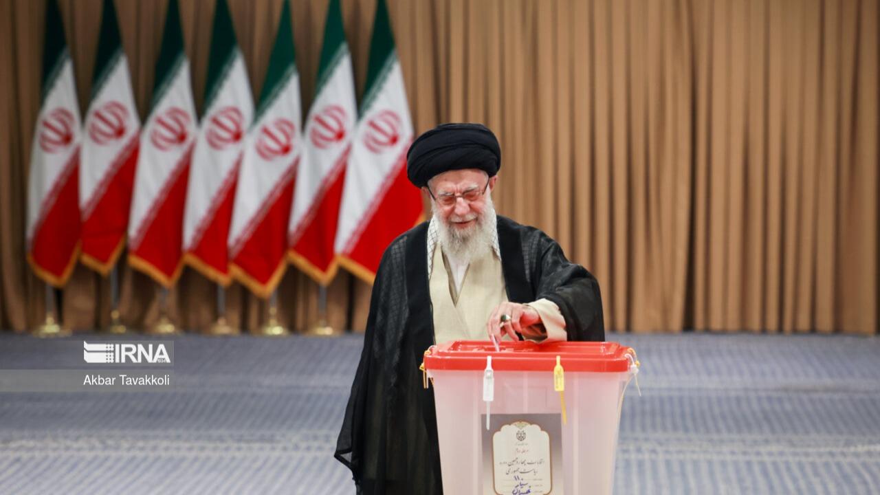 دور دوم انتخابات ریاست جمهوری ایران آغاز شدا