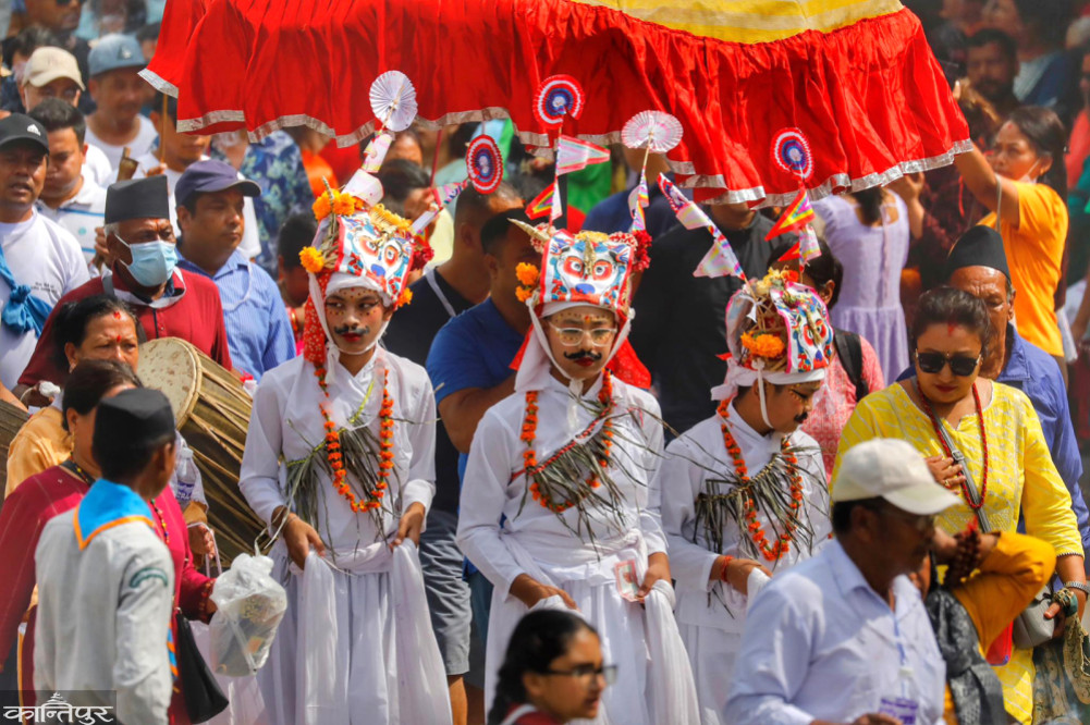 नेपालमा गाईजात्रा पर्व मनाइँदै