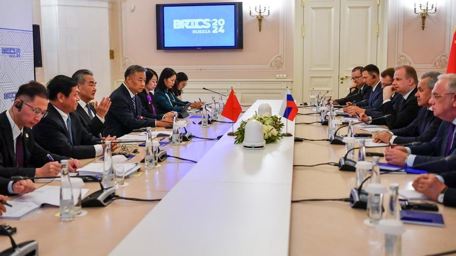 China and Russia want to strengthen strategic consultation and cooperation