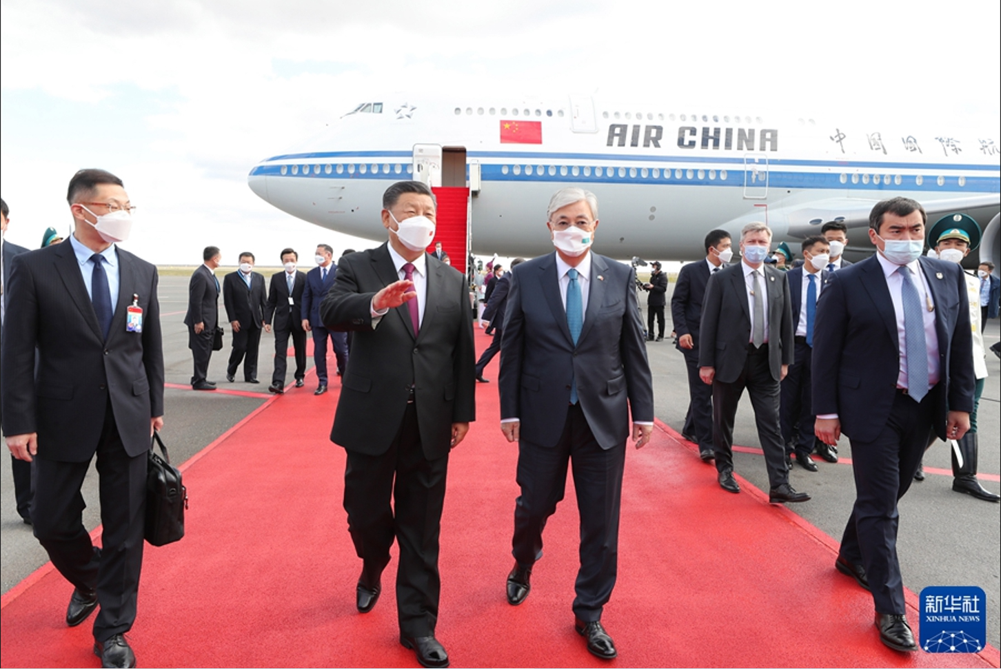 Presidenti Xi mbërriti në Kazakistan(Foto:Xinhua)