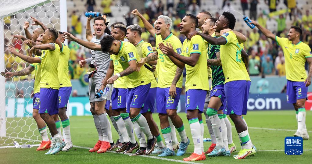 Com golaço de Richarlison, Brasil vence Sérvia por 2 a 0 na estreia da Copa  2022 - Brasil 247