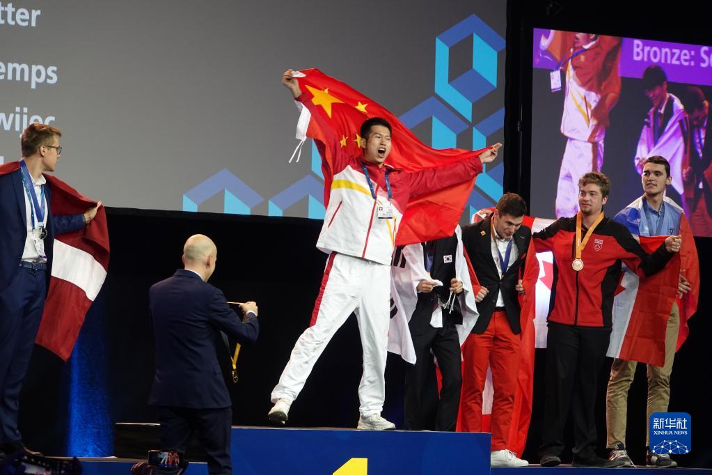 Fitues kinezë në konkurs(Foto:Xinhua)